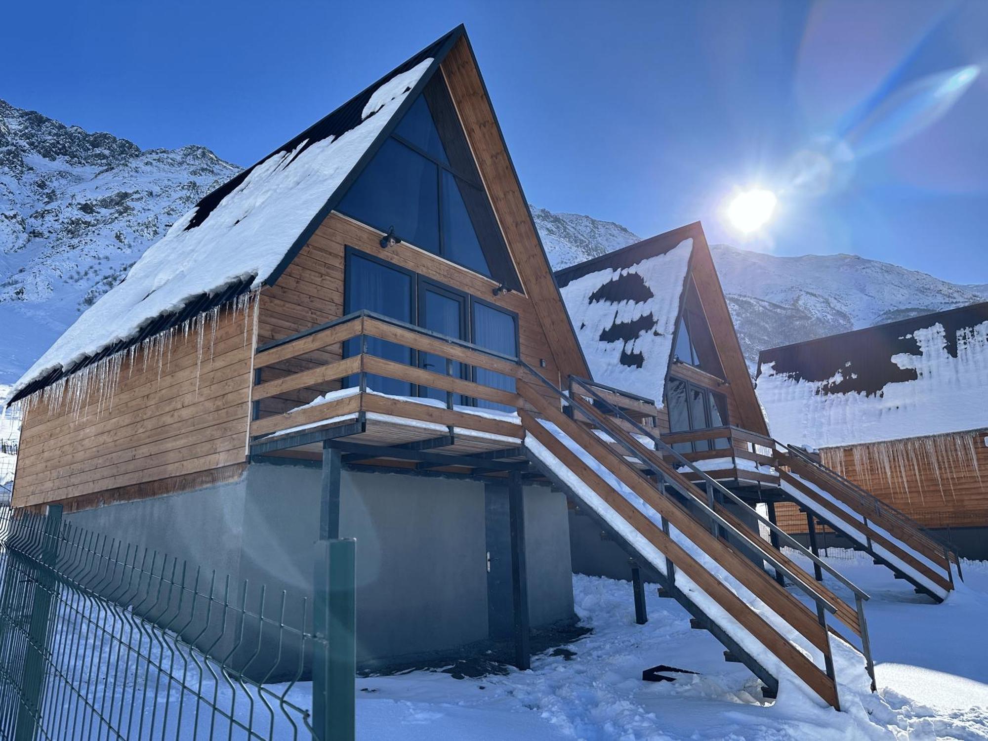 A&B Cottages كازباجي المظهر الخارجي الصورة